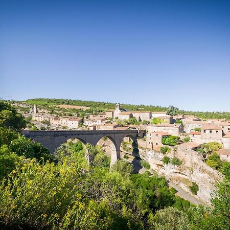 Le Brianyourhosthelper Appartement Minerve Buitenkant foto