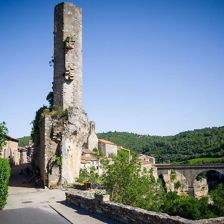 Le Brianyourhosthelper Appartement Minerve Buitenkant foto