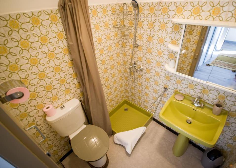 Le Brianyourhosthelper Appartement Minerve Buitenkant foto